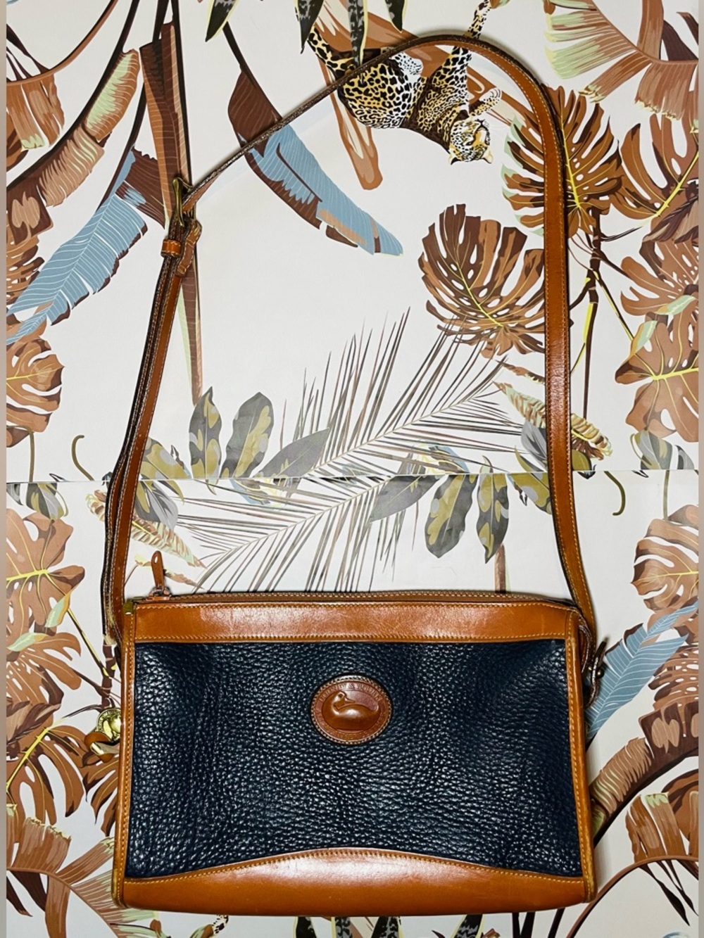 vintage Dooney & Bourke All-Weather Leather crossbody bag